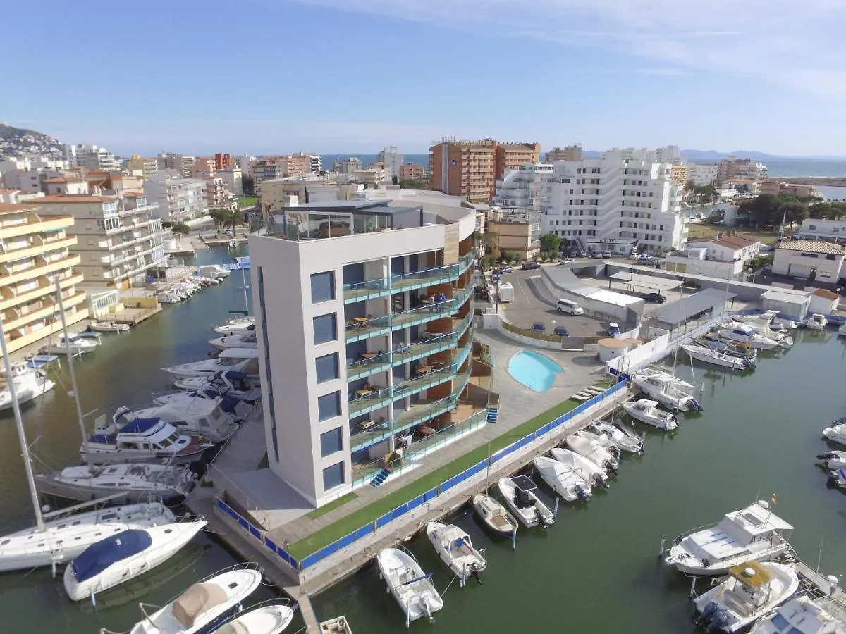 Rnet - Apartments Roses Port Trebol Spanje