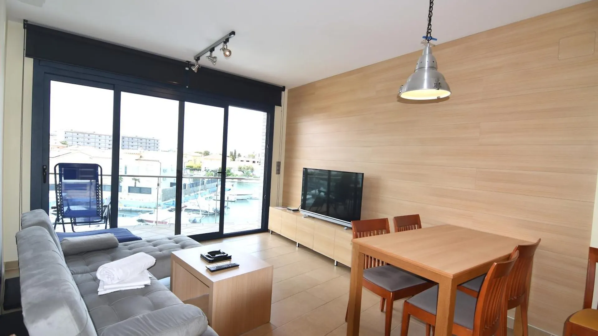 Rnet - Apartments Roses Port Trebol 0*,  Spain