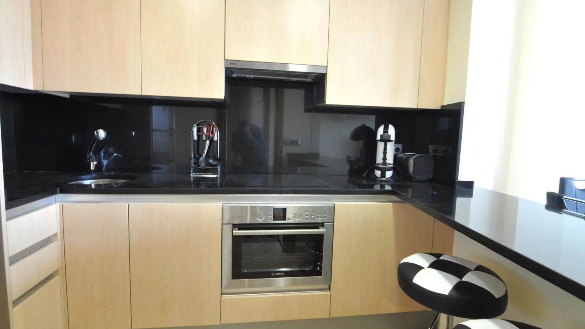 Rnet - Apartments Roses Port Trebol