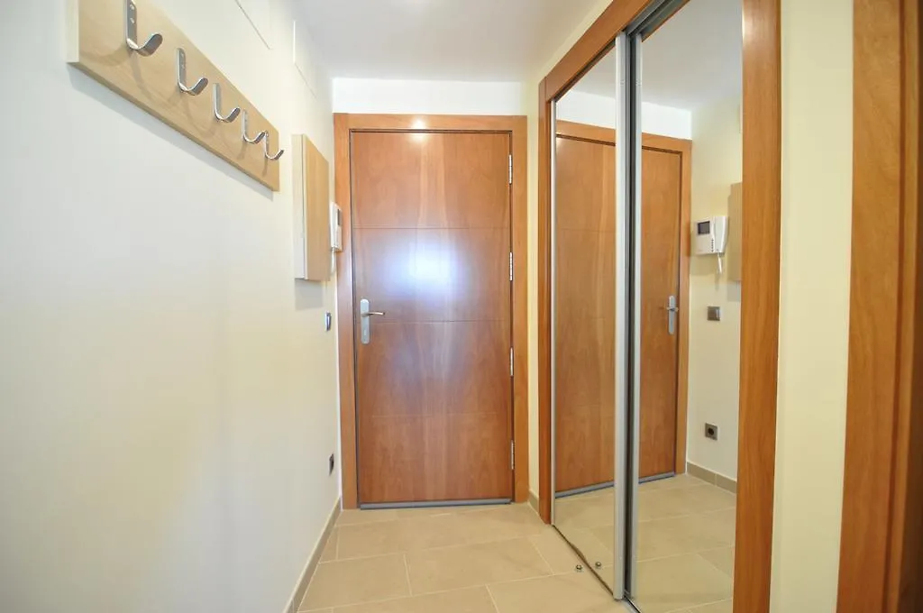 Rnet - Apartments Roses Port Trebol