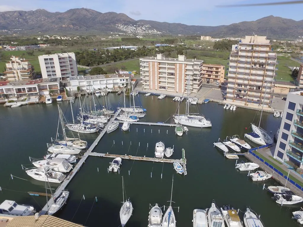 Rnet - Apartments Roses Port Trebol Spanje