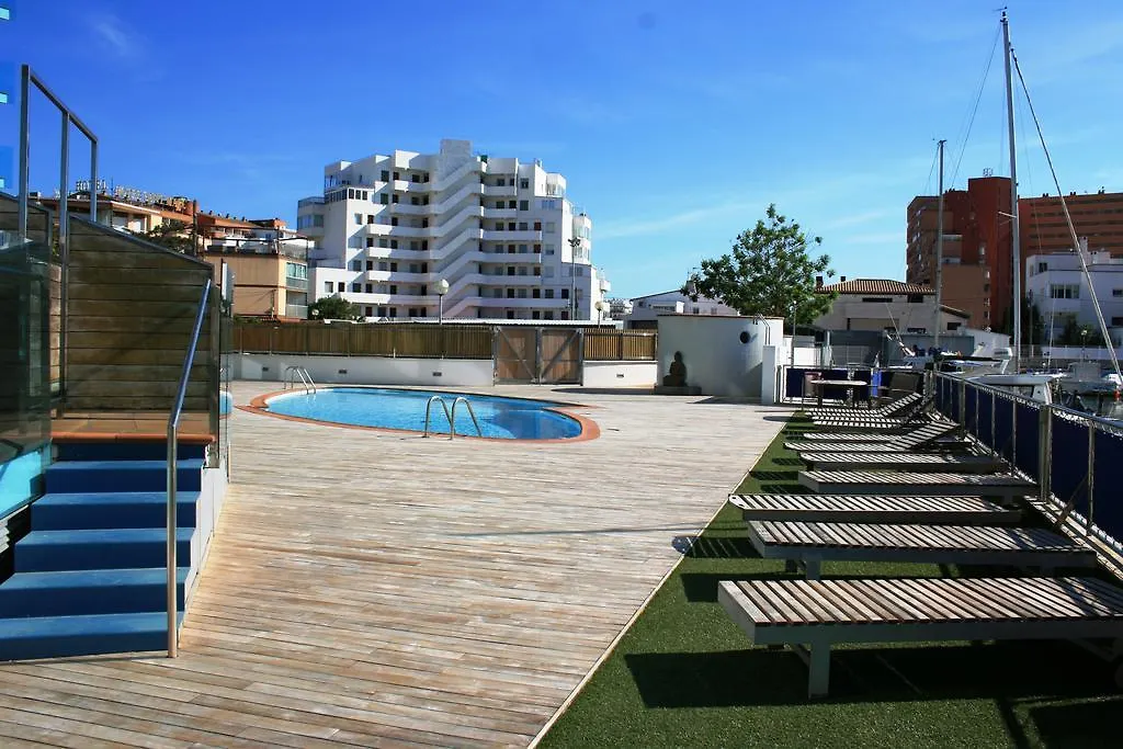 Rnet - Apartments Roses Port Trebol 0*,